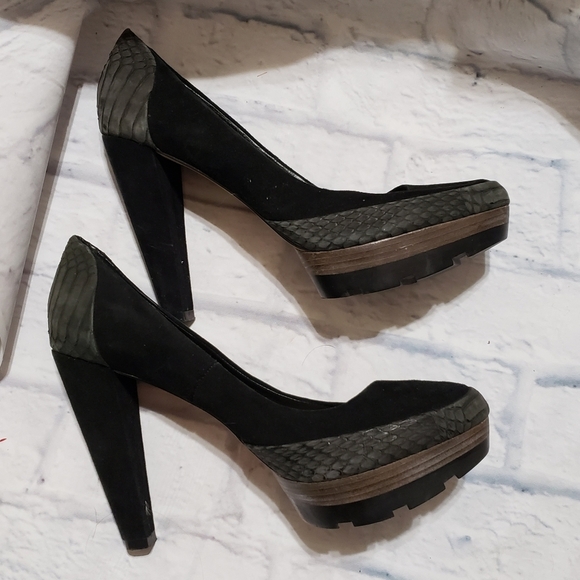 Coach ‘Charisma’ Platform Pumps size 9 - Picture 3 of 7